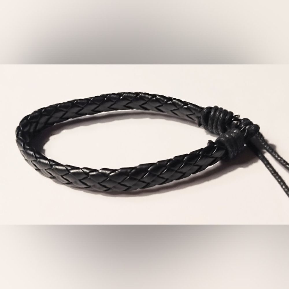 Men's‎ bracelet leather braided black new d45